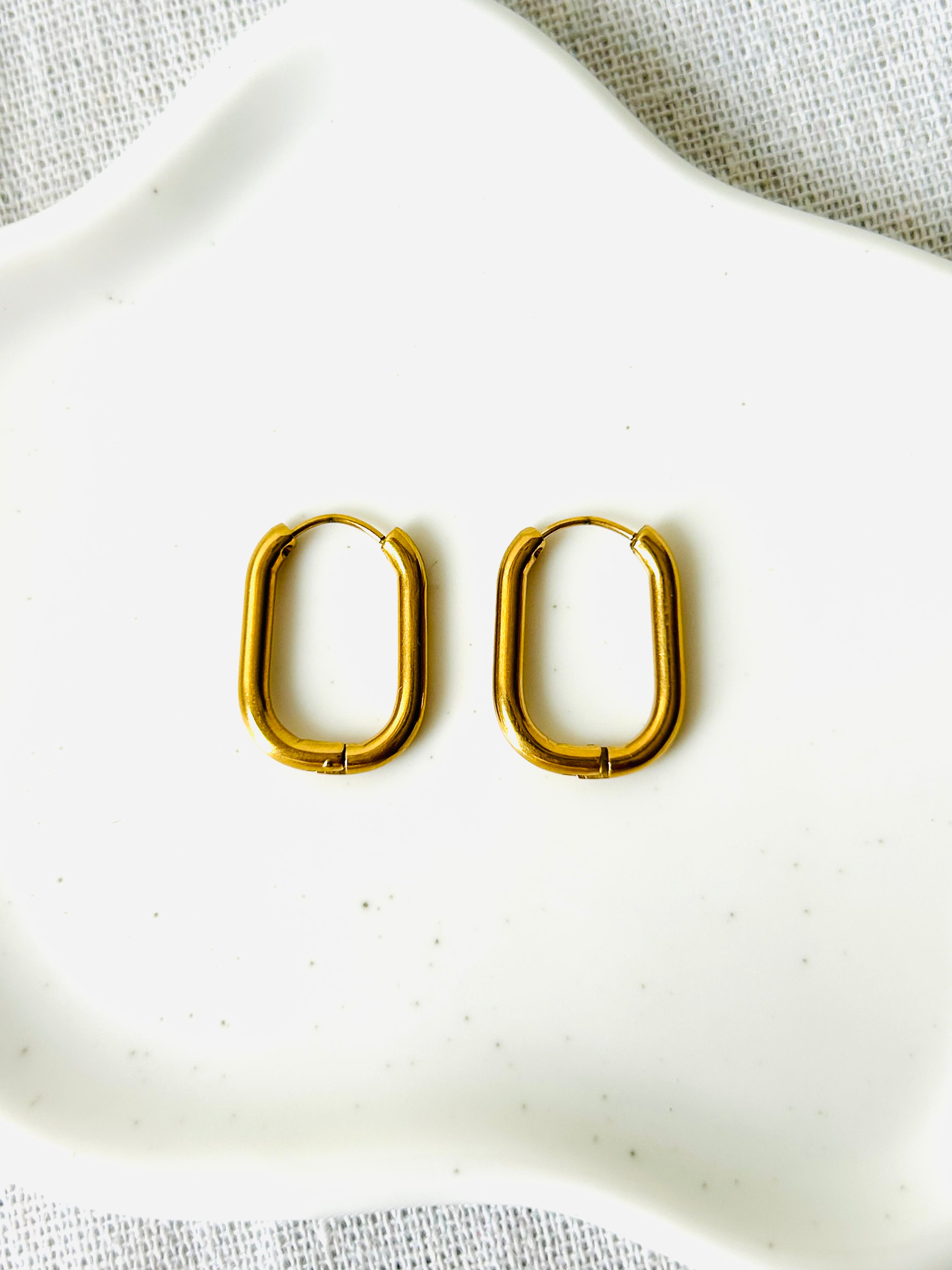 Boucles d'oreilles | CREOLES Ovales dorées