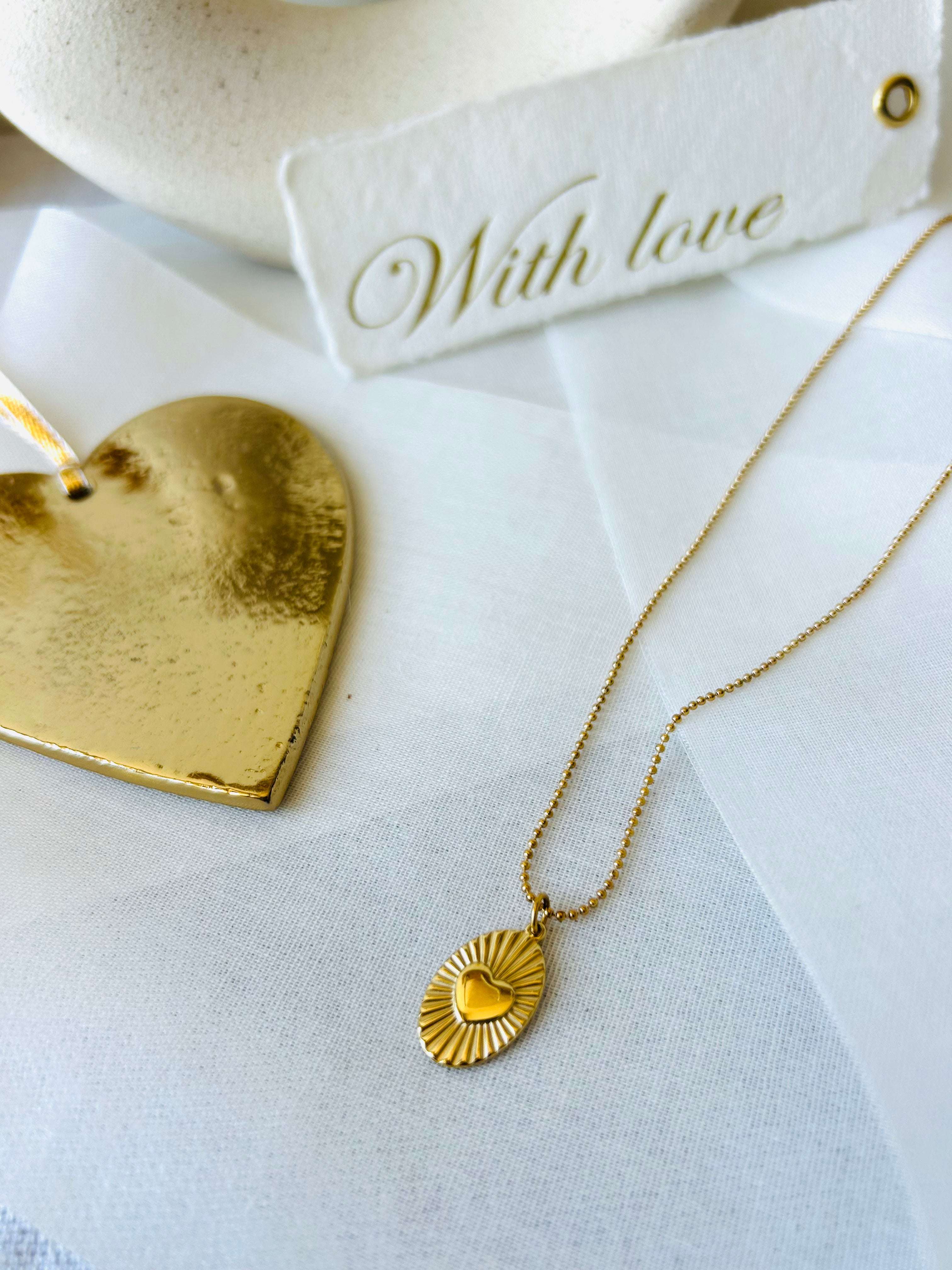 Collier | William